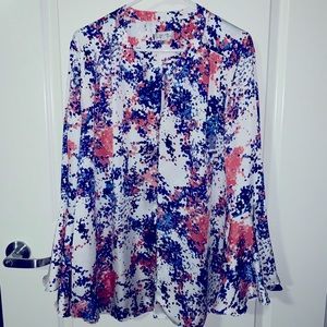 Tahari Bell Sleeve Blouse 2X